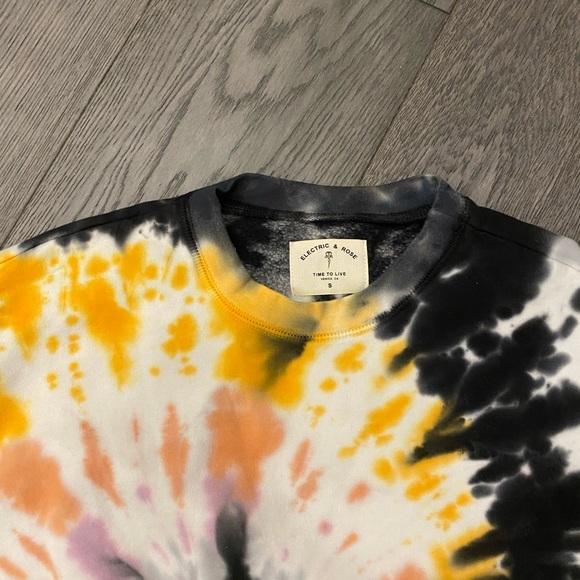 The Dye Sweatshirt - Picture 2 of 2